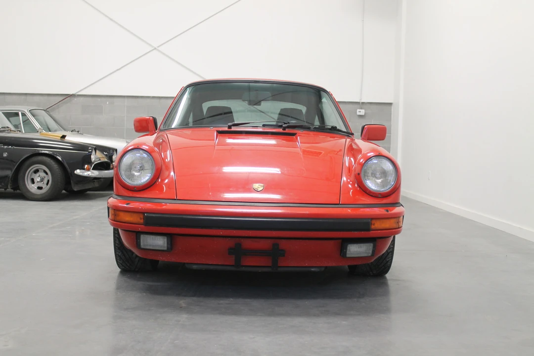 1986 Porsche 911 Carrera 3.2 - Image 10 of 31