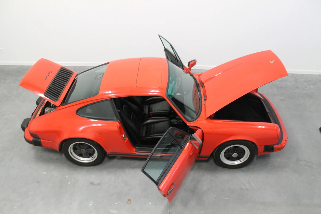 1986 Porsche 911 Carrera 3.2 - Image 14 of 31