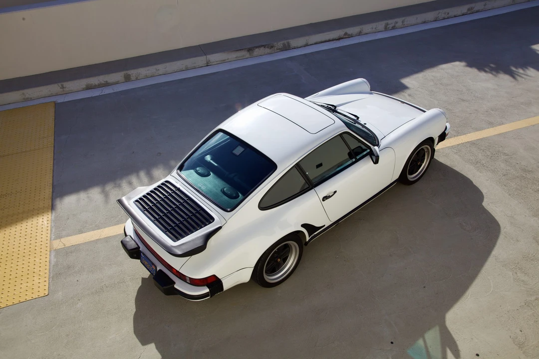 1986 Porsche 911 Carrera 3.2 - Image 20 of 31