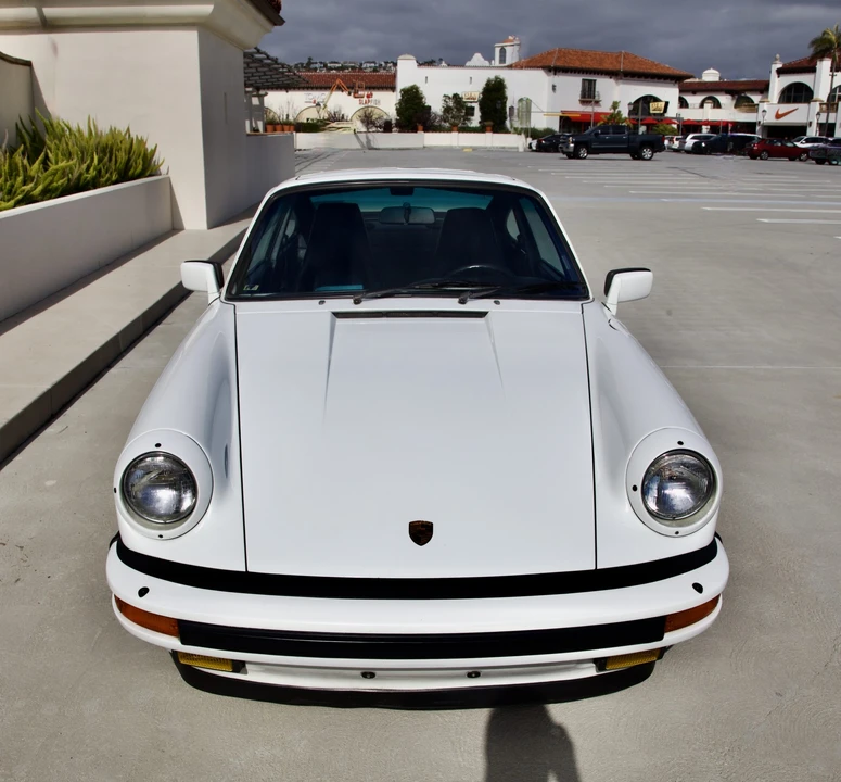 1986 Porsche 911 Carrera 3.2 - Image 10 of 31
