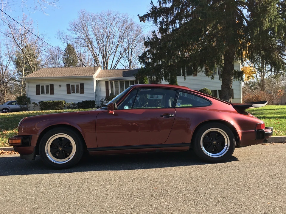 1986 Porsche 911 Carrera 3.2 - Image 2 of 31