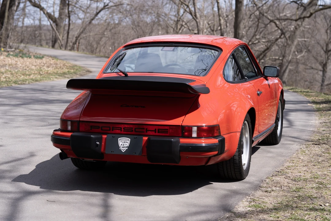 1986 Porsche 911 Carrera 3.2 - Image 25 of 31