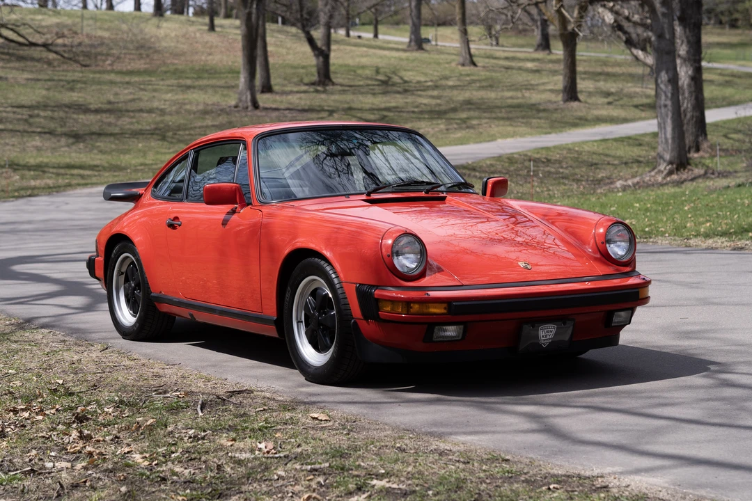 1986 Porsche 911 Carrera 3.2 - Image 8 of 31