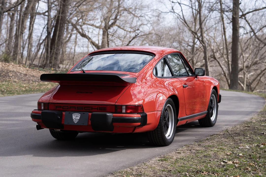 1986 Porsche 911 Carrera 3.2 - Image 24 of 31