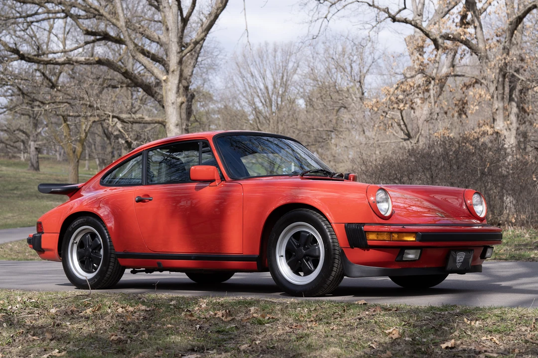 1986 Porsche 911 Carrera 3.2 - Image 13 of 31