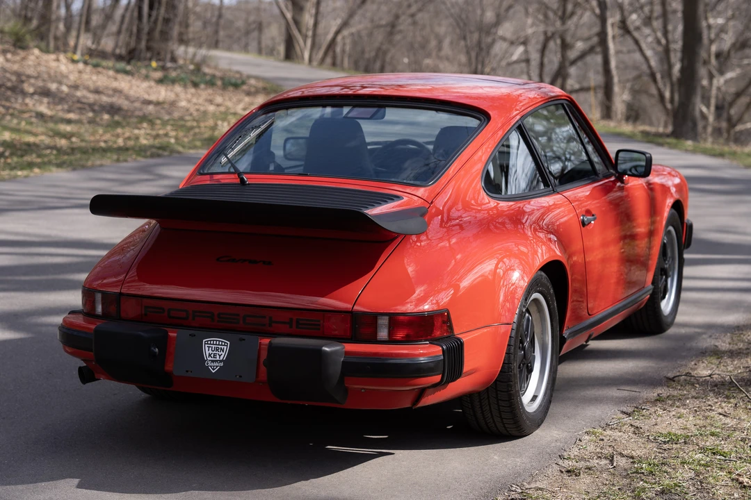 1986 Porsche 911 Carrera 3.2 - Image 21 of 31