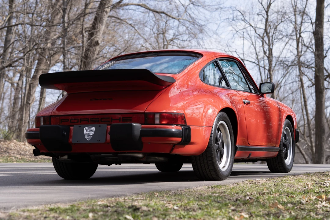 1986 Porsche 911 Carrera 3.2 - Image 22 of 31