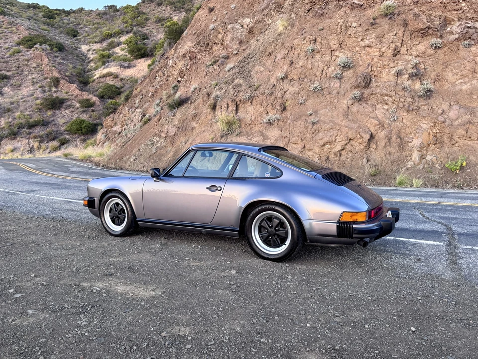 1986 Porsche 911 Carrera 3.2 - Image 10 of 31