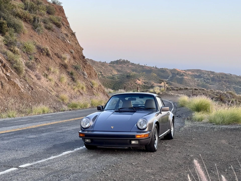 1986 Porsche 911 Carrera 3.2 - Image 28 of 31
