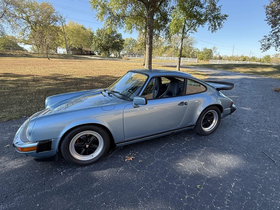 1986 Porsche 911 Carrera 3.2 - Image 3 of 31