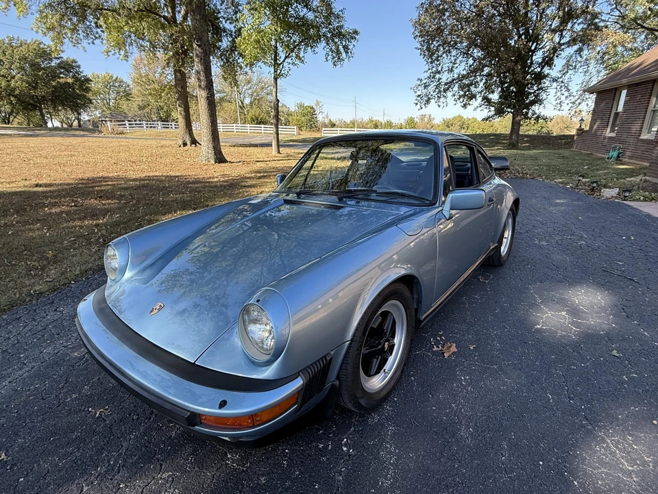 1986 Porsche 911 Carrera 3.2 - Image 6 of 31