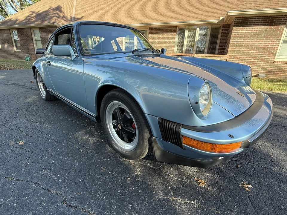 1986 Porsche 911 Carrera 3.2 - Image 12 of 31