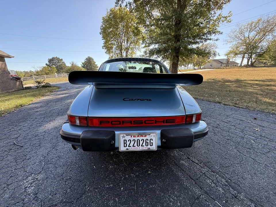 1986 Porsche 911 Carrera 3.2 - Image 24 of 31