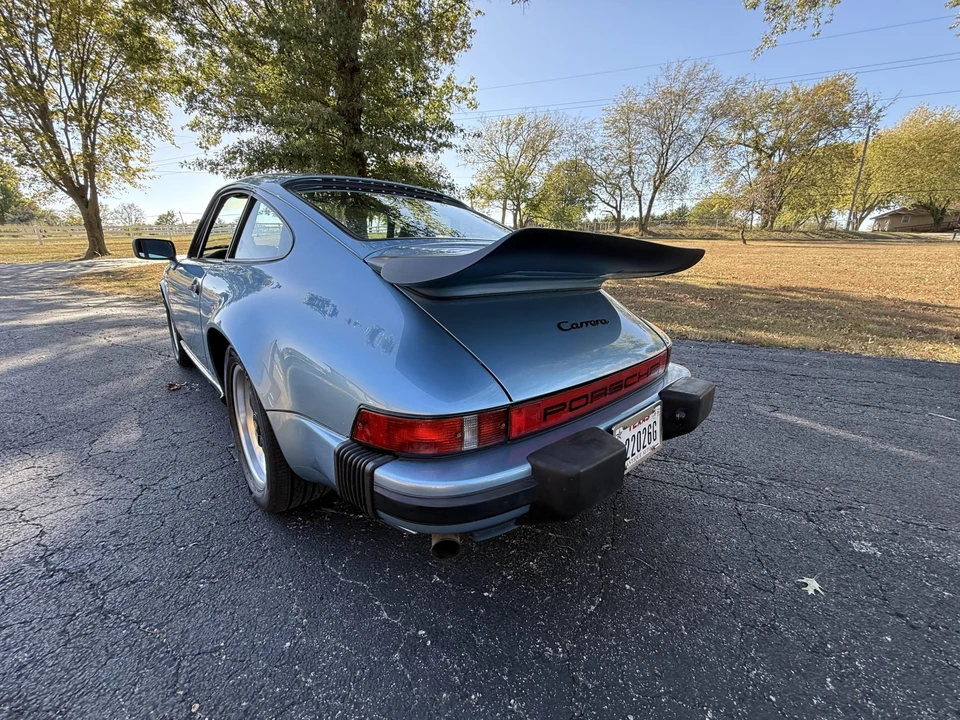 1986 Porsche 911 Carrera 3.2 - Image 25 of 31