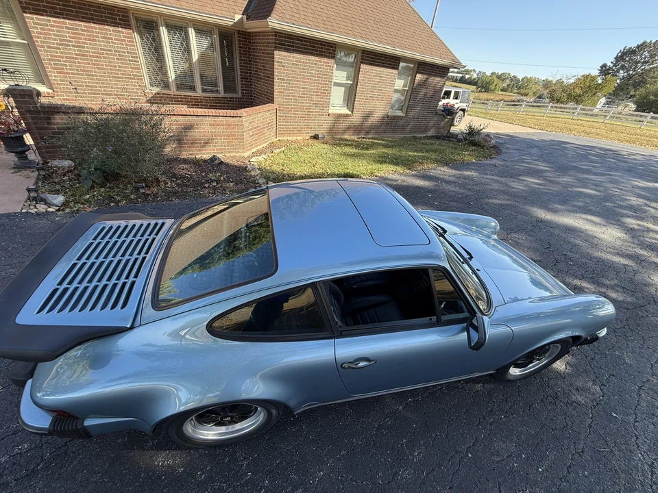 1986 Porsche 911 Carrera 3.2 - Image 18 of 31