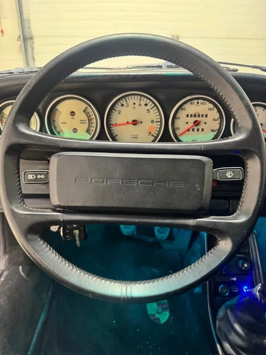 1986 Porsche 911 Carrera 3.2 - Image 13 of 23