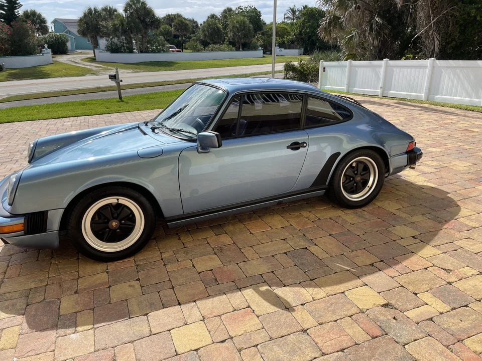 1986 Porsche 911 Carrera 3.2 - Image 2 of 31
