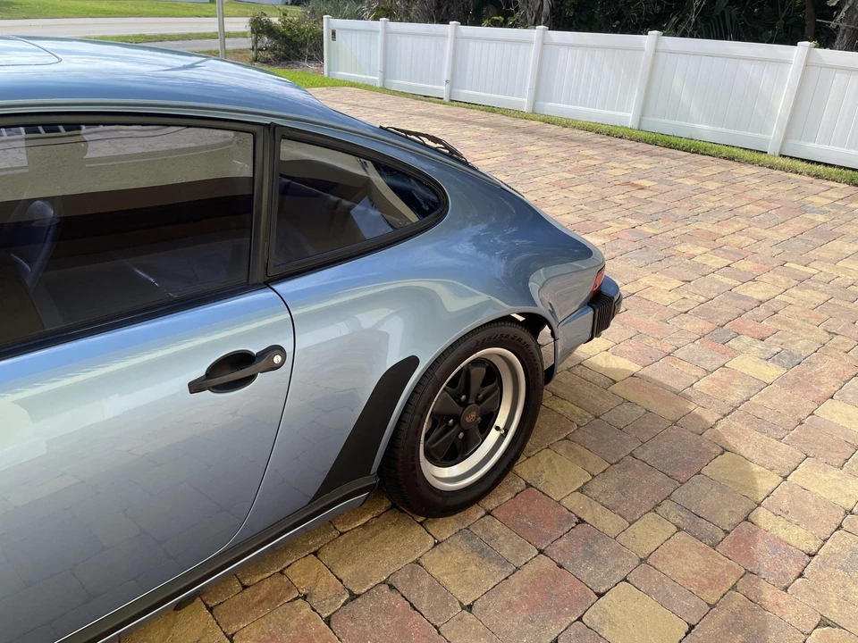 1986 Porsche 911 Carrera 3.2 - Image 25 of 31