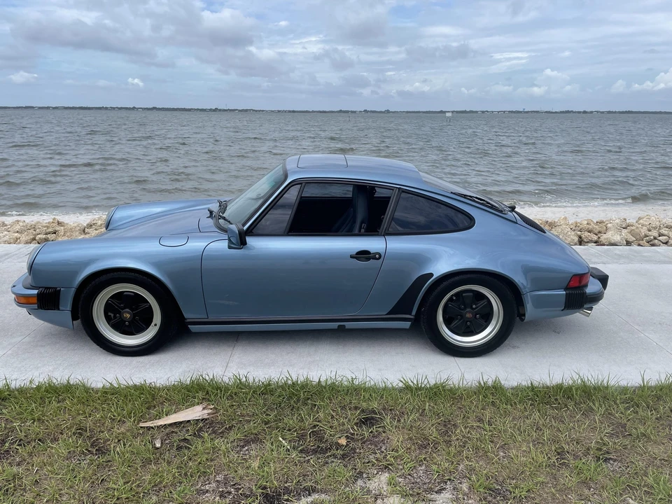 1986 Porsche 911 Carrera 3.2 - Image 13 of 31
