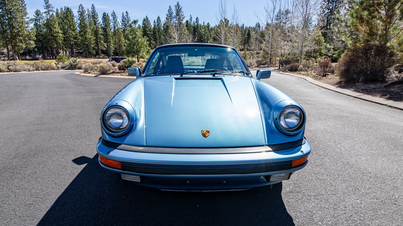 1986 Porsche 911 Carrera 3.2 - Image 2 of 31