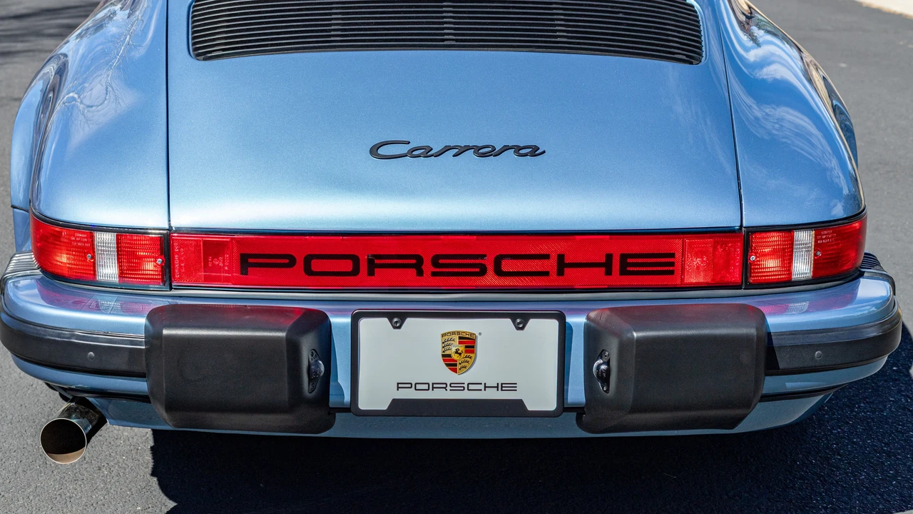 1986 Porsche 911 Carrera 3.2 - Image 12 of 31