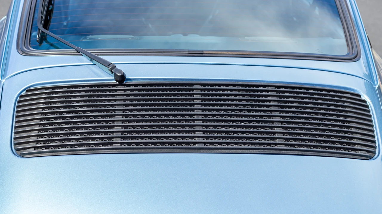 1986 Porsche 911 Carrera 3.2 - Image 26 of 31