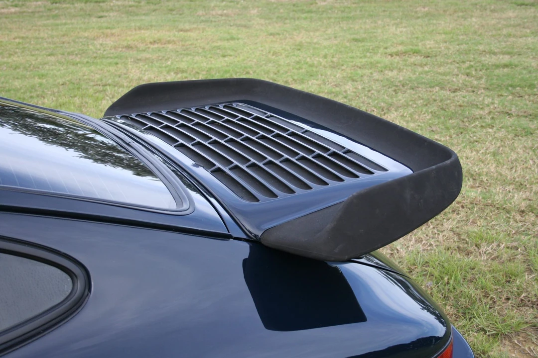 1986 Porsche 911 Carrera 3.2 - Image 17 of 31