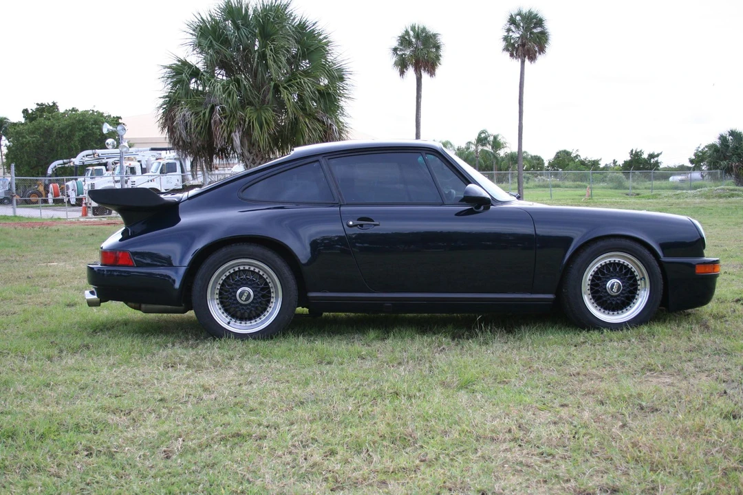 1986 Porsche 911 Carrera 3.2 - Image 13 of 31