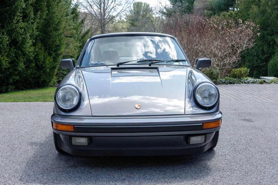 1986 Porsche 911 Carrera 3.2 - Image 6 of 31