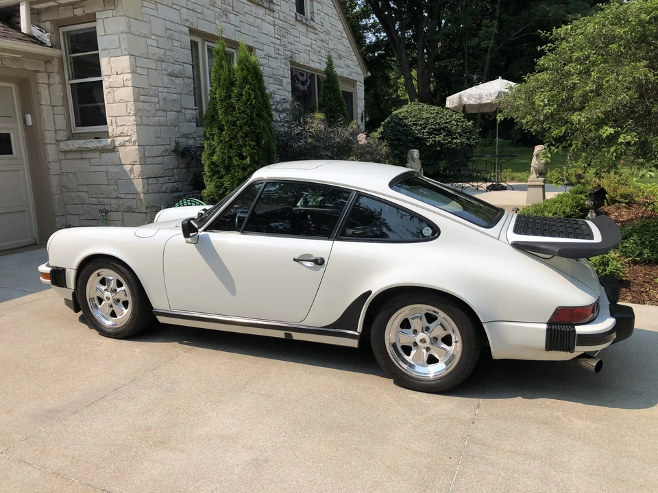 1986 Porsche 911 Carrera 3.2 - Image 5 of 31