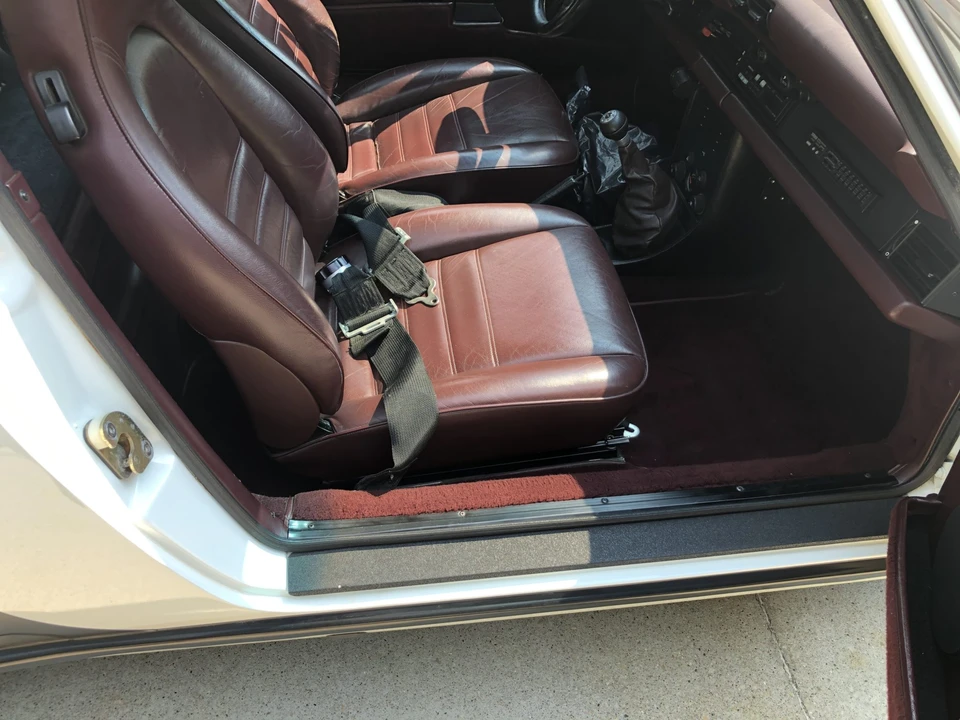 1986 Porsche 911 Carrera 3.2 - Image 29 of 31