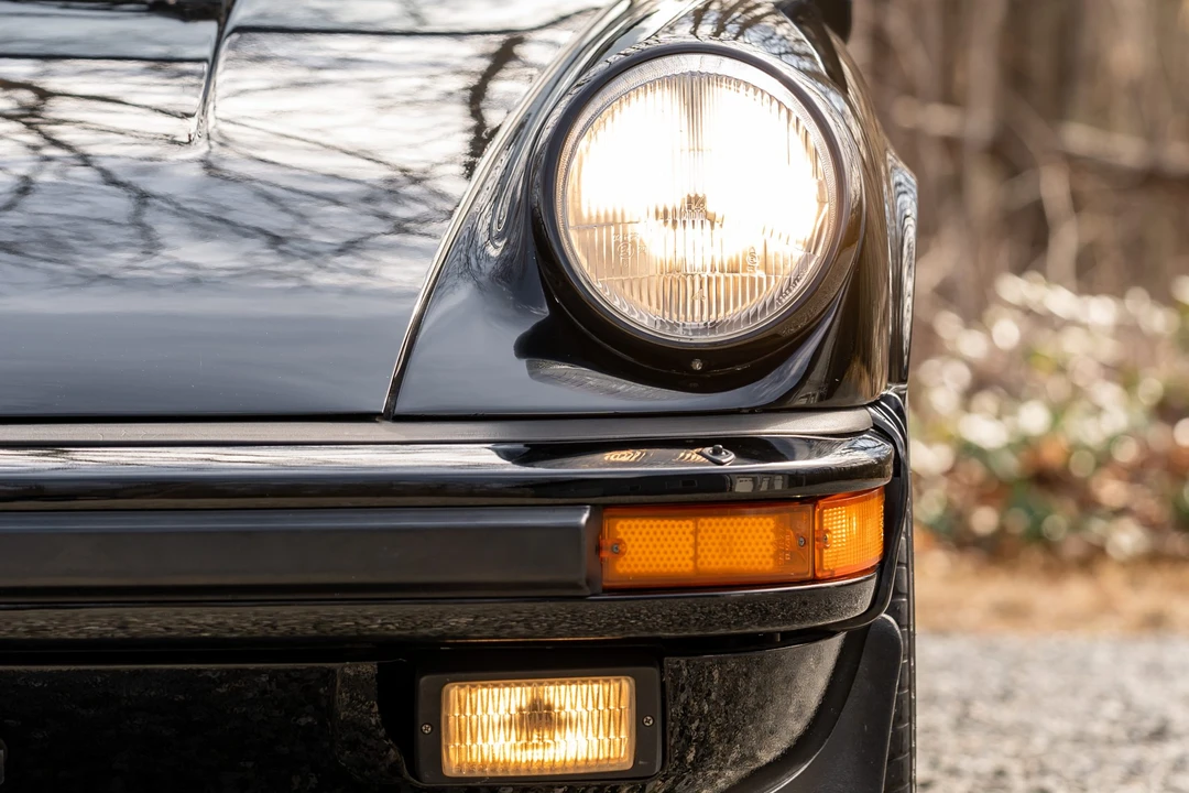1986 Porsche 911 Carrera 3.2 - Image 12 of 31