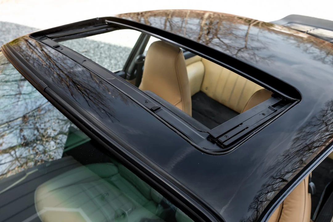 1986 Porsche 911 Carrera 3.2 - Image 19 of 31