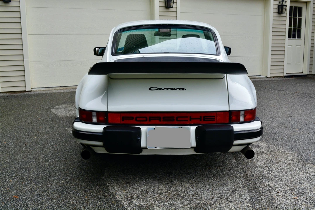 1986 Porsche 911 Carrera 3.2 - Image 14 of 31