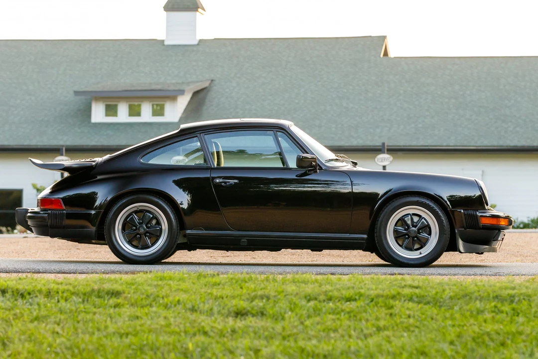 1986 Porsche 911 Carrera 3.2 - Image 27 of 31