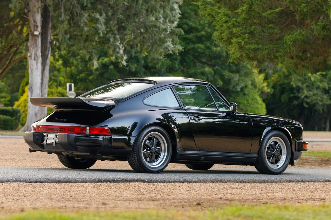 1986 Porsche 911 Carrera 3.2 - Image 25 of 31