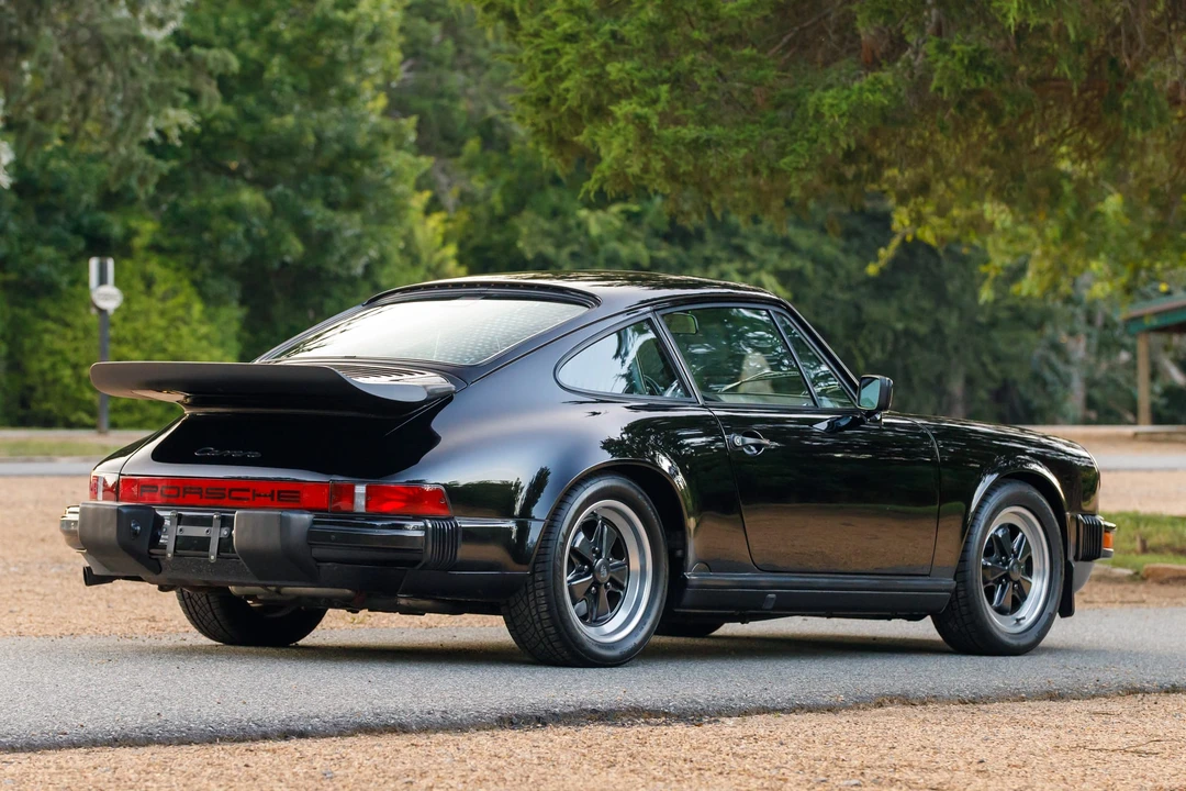 1986 Porsche 911 Carrera 3.2 - Image 24 of 31