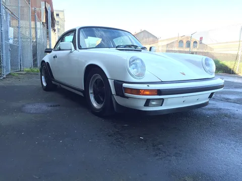 1986 Porsche 911 Carrera 3.2 - Image 4 of 31