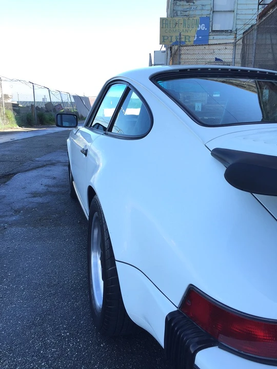 1986 Porsche 911 Carrera 3.2 - Image 15 of 31