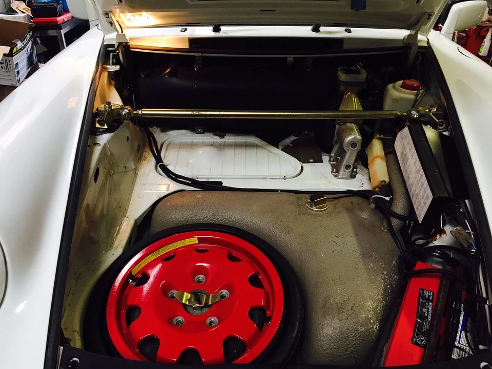 1986 Porsche 911 Carrera 3.2 - Image 26 of 31