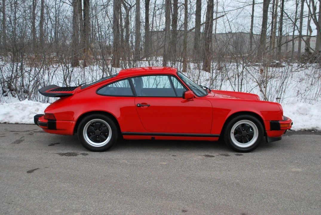 1986 Porsche 911 Carrera 3.2 - Image 10 of 31