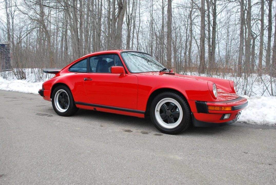 1986 Porsche 911 Carrera 3.2 - Image 11 of 31