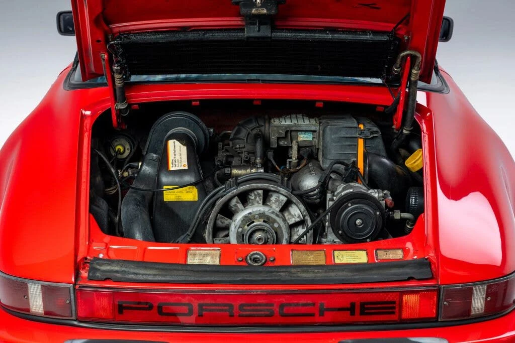 1986 Porsche 911 Carrera 3.2 - Image 6 of 30