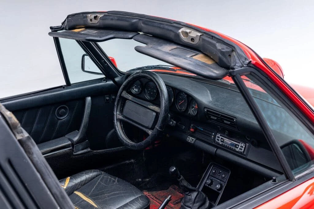 1986 Porsche 911 Carrera 3.2 - Image 13 of 30