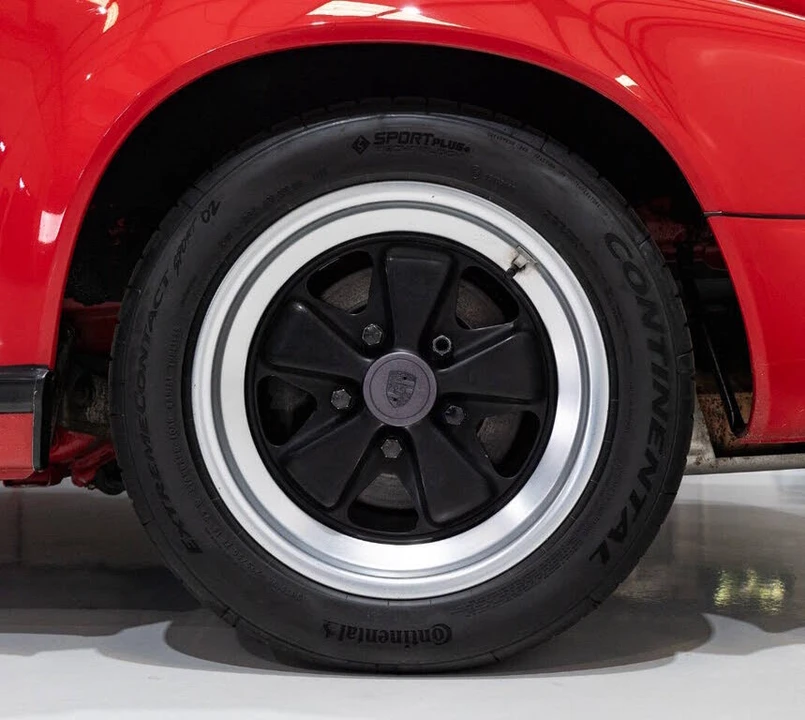 1986 Porsche 911 Carrera 3.2 - Image 15 of 31