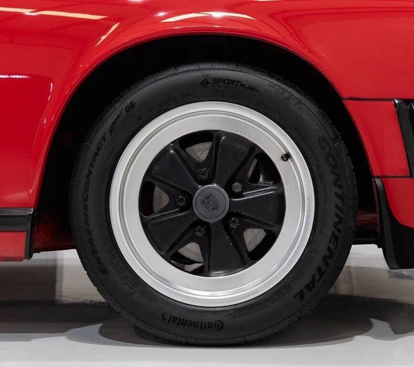 1986 Porsche 911 Carrera 3.2 - Image 20 of 31