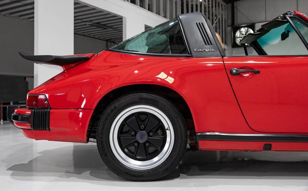 1986 Porsche 911 Carrera 3.2 - Image 17 of 31