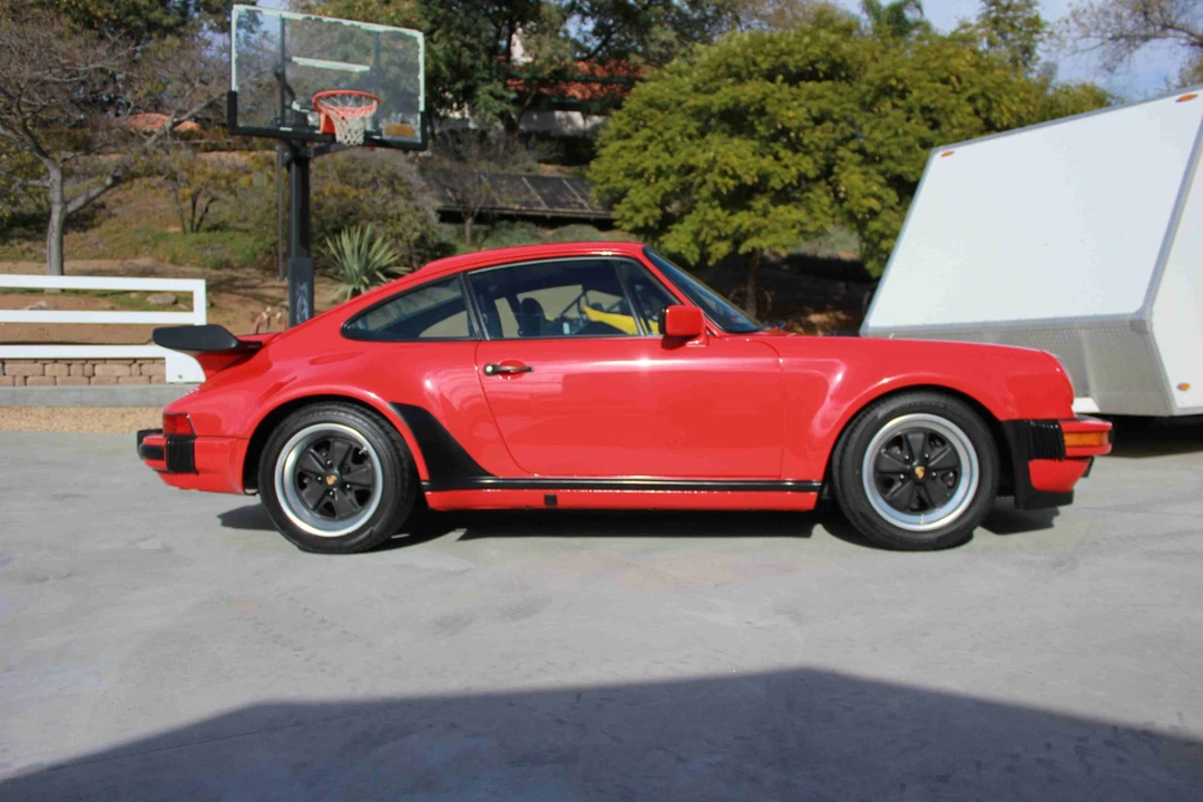 1986 Porsche 911 Carrera 3.2 - Image 3 of 31