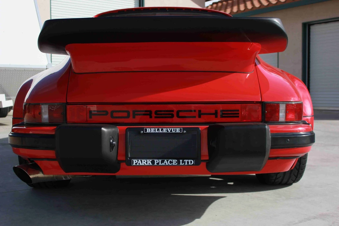 1986 Porsche 911 Carrera 3.2 - Image 4 of 31