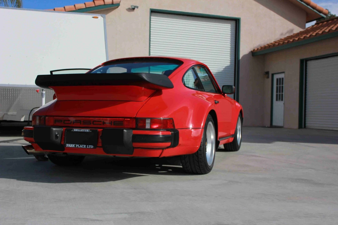 1986 Porsche 911 Carrera 3.2 - Image 5 of 31
